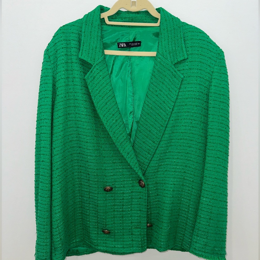 ZARA GREEN BLAZER AND SKIRT SET FROM PARIS